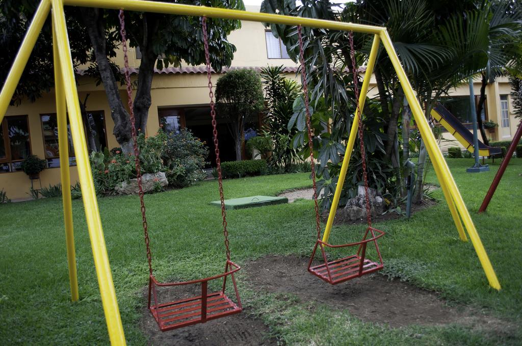 Hotel Los Olivos Spa Oaxaca Bagian luar foto