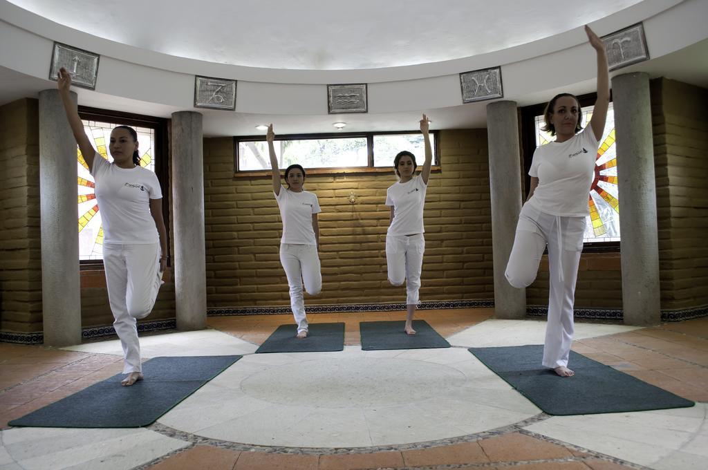 Hotel Los Olivos Spa Oaxaca Bagian luar foto