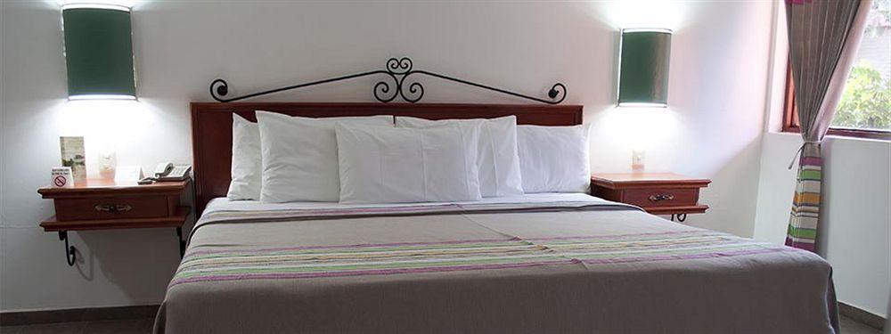 Hotel Los Olivos Spa Oaxaca Bagian luar foto
